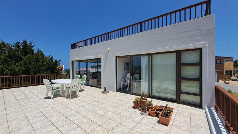 4 Bedroom Property for Sale in Jongensfontein Western Cape